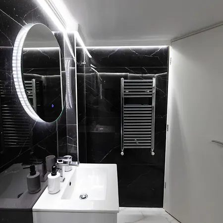 Db Premium #two Bedroom *